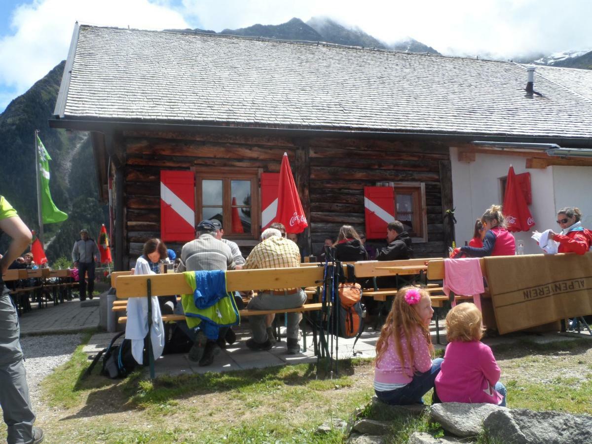 Haus Am Wiesenrain Appartement Leutasch Buitenkant foto